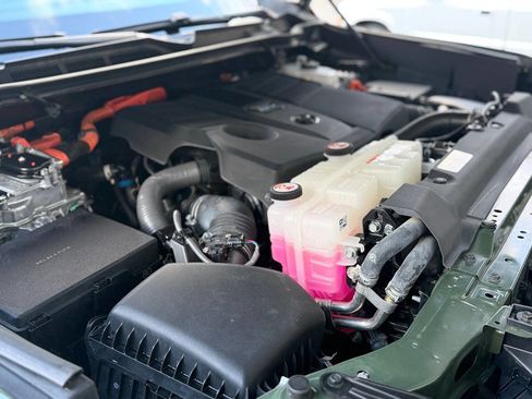 Used 2022 Toyota Tundra Limited w/ TRD Off-Road Package image 80