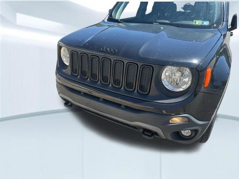 Used 2018 Jeep Renegade Sport w/ Power & Air Group AWD/4WD image 2