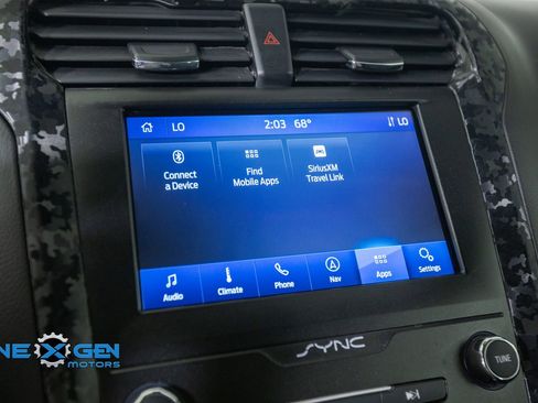 Used 2020 Ford Fusion SE FWD image 19