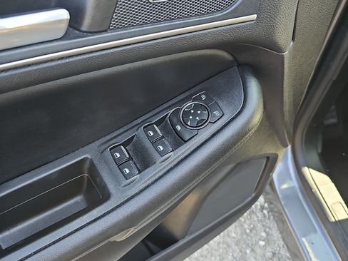 Used 2022 Ford Edge SEL w/ Convenience Package AWD/4WD image 19