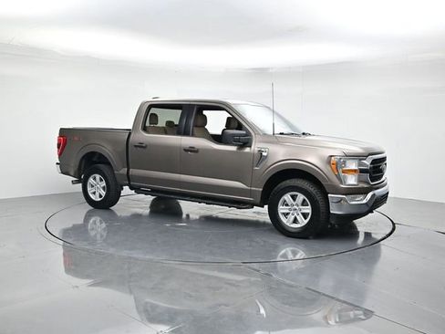 Certified 2022 Ford F150 XLT w/ Equipment Group 301A Mid AWD/4WD image 3