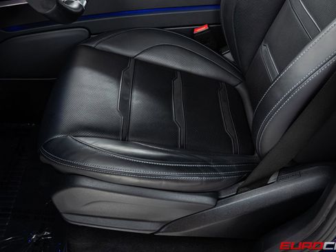 Used 2022 Mercedes-Benz G 63 AMG 4MATIC w/ G Manufaktur Interior Package image 41