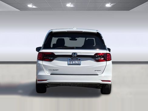 Certified 2023 Honda Odyssey Sport image 9