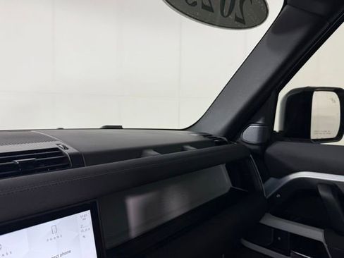 Used 2023 Land Rover Defender 110 S AWD/4WD image 13
