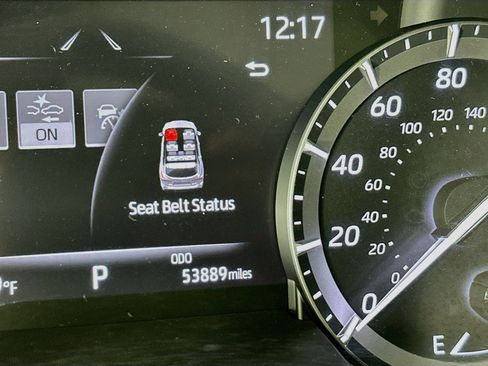Used 2021 Toyota Highlander XSE AWD/4WD image 18
