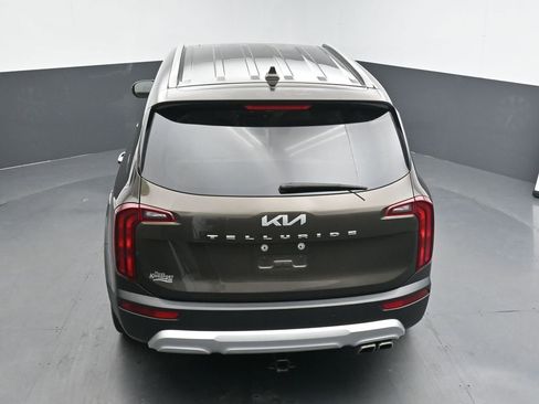 Used 2022 Kia Telluride S image 15