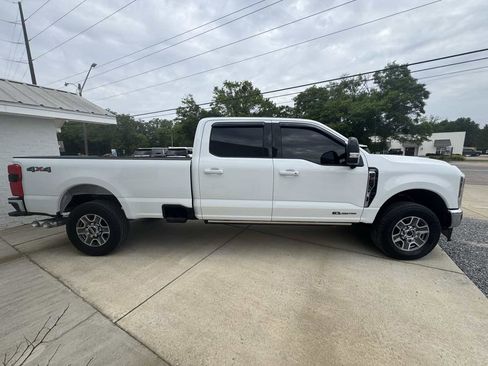 Used 2025 Ford F250 Lariat AWD/4WD image 5