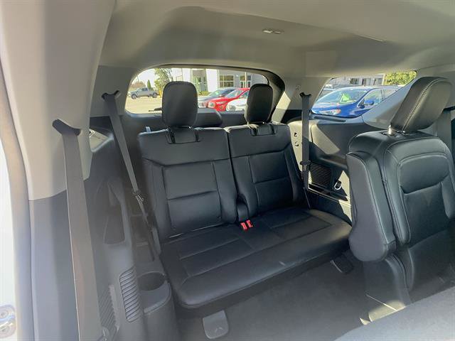 Certified 2023 Ford Explorer XLT w/ Equipment Group 202A AWD/4WD image 23