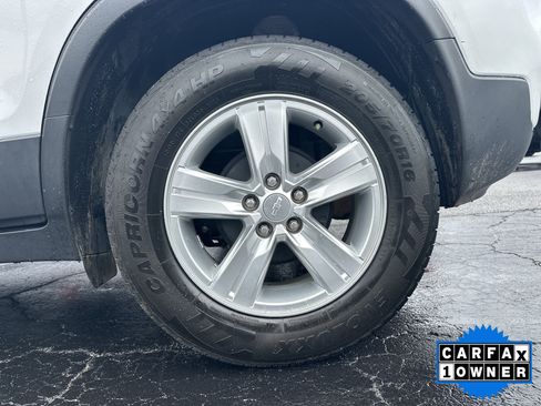 Used 2019 Chevrolet Trax LS w/ Tint and Cruise Package FWD image 19