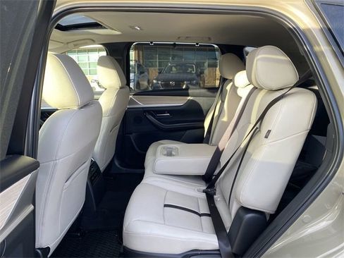 Certified 2025 MAZDA CX-70 3.3 Turbo w/ Premium Package image 27