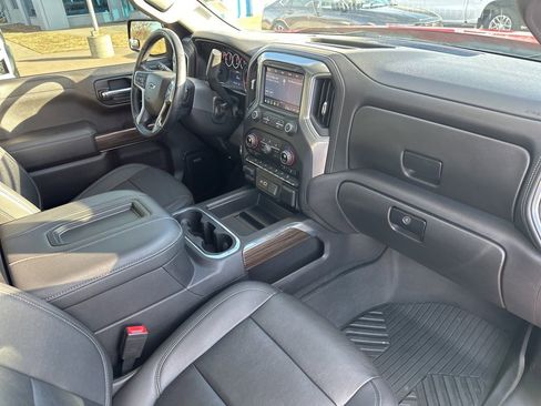 Used 2021 Chevrolet Silverado 1500 LT Trail Boss w/ Convenience Package II image 29