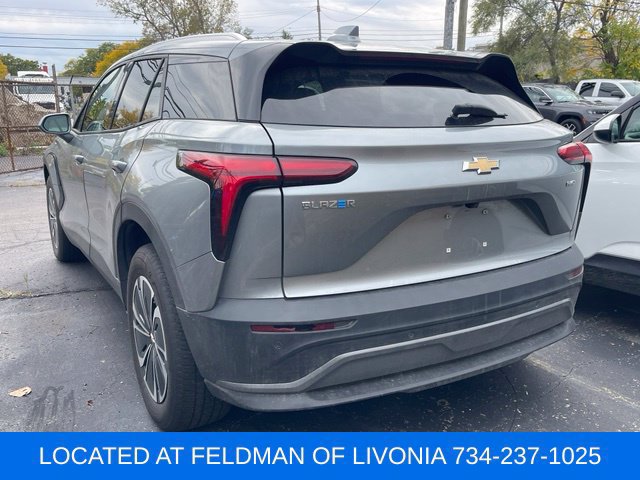 Used 2024 Chevrolet Blazer EV LT AWD/4WD image 2