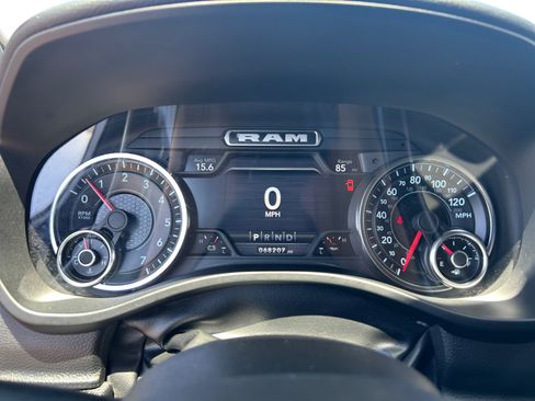 Used 2022 RAM 1500 Big Horn RWD image 11