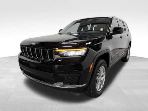 New 2026 Jeep Grand Cherokee L Laredo AWD/4WD image 2