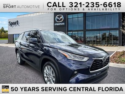 Used 2022 Toyota Highlander Limited