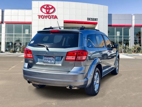 Used 2009 Dodge Journey SXT w/ Flexible Seating Group FWD image 7