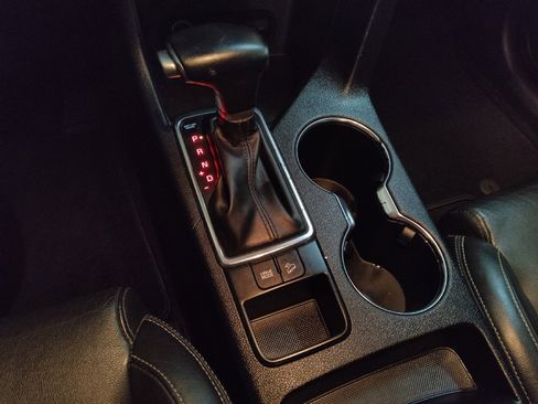 Used 2018 Kia Sportage EX image 26