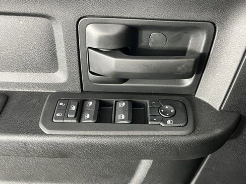 New 2026 RAM 3500 Tradesman w/ Chrome Appearance Group image 22