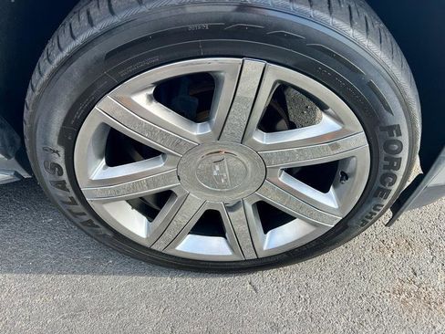 Used 2020 Cadillac Escalade Luxury AWD/4WD image 26