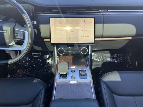 Used 2023 Land Rover Range Rover SE AWD/4WD image 17