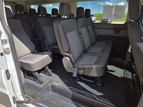 Used 2024 Ford Transit 350 XLT RWD image 6
