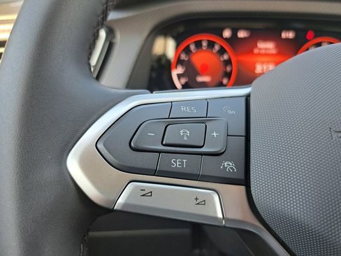 New 2026 Volkswagen Atlas Peak Edition image 17