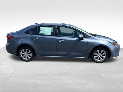 New 2026 Toyota Corolla LE FWD image 6