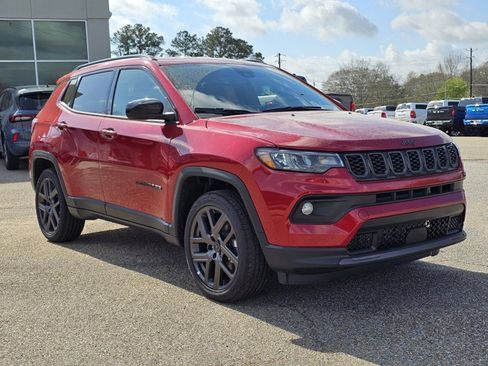 New 2026 Jeep Compass Latitude AWD/4WD image 9