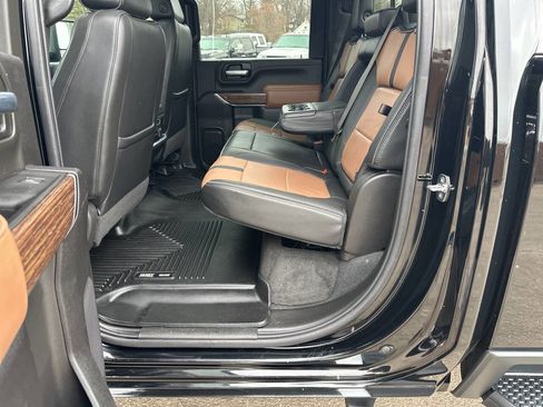 Used 2023 Chevrolet Silverado 3500 High Country w/ Z71 Off-Road Package image 38