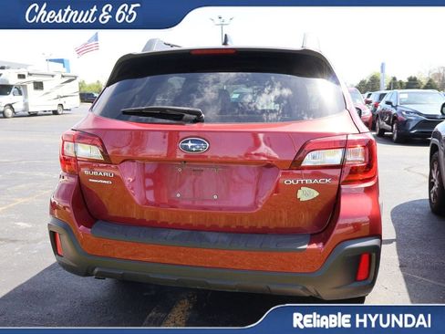 Used 2018 Subaru Outback 2.5i Premium image 19