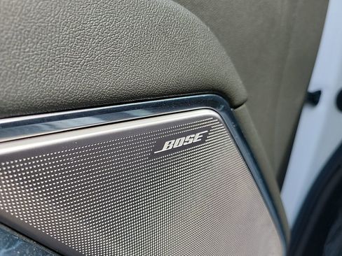 Used 2023 Chevrolet Silverado 1500 High Country w/ Technology Package image 19