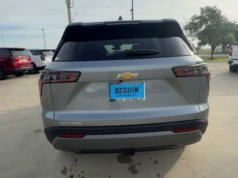 Used 2026 Chevrolet Equinox LT FWD image 7