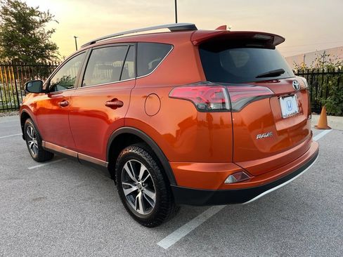 Used 2016 Toyota RAV4 XLE FWD image 6