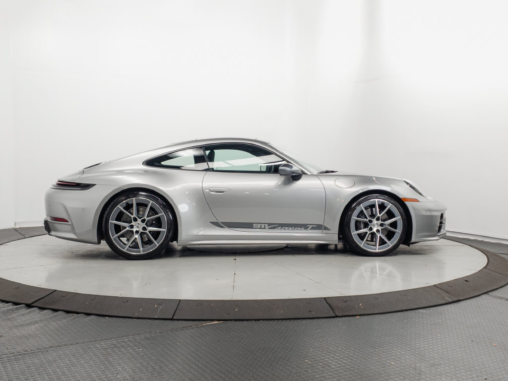 Used 2026 Porsche 911 Carrera T RWD image 27