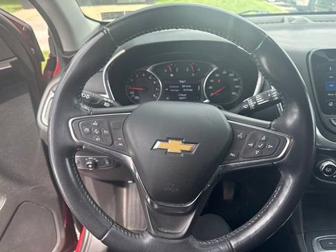 Used 2020 Chevrolet Equinox LT AWD/4WD image 3
