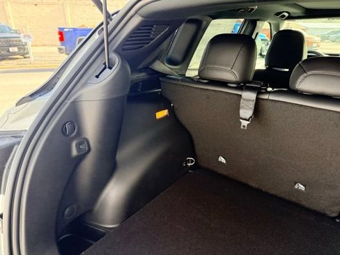 New 2026 Jeep Compass Latitude w/ Sun and Sound Group image 11