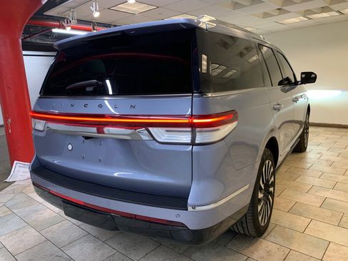 Used 2023 Lincoln Navigator Black Label AWD/4WD image 9