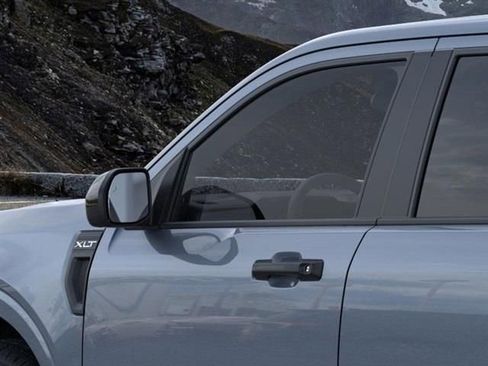 New 2025 Ford Maverick XLT w/ XLT Luxury Package image 21