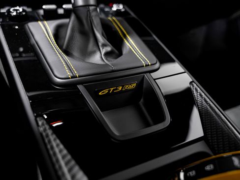 Used 2025 Porsche 911 GT3 RS image 18