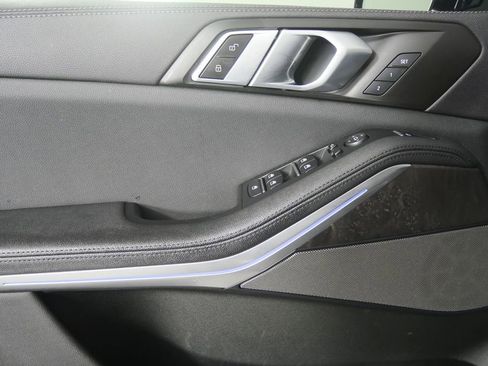 Used 2021 BMW X5 sDrive40i w/ Premium Package image 8