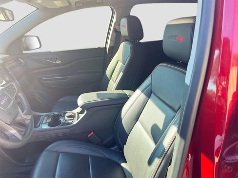 Used 2023 GMC Acadia AT4 w/ Technology Package image 22