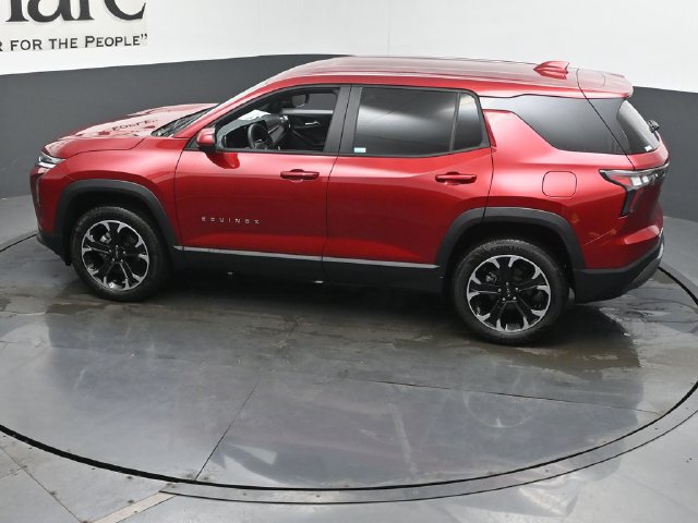 New 2026 Chevrolet Equinox LT w/ Safety and Technology Package FWD image 21
