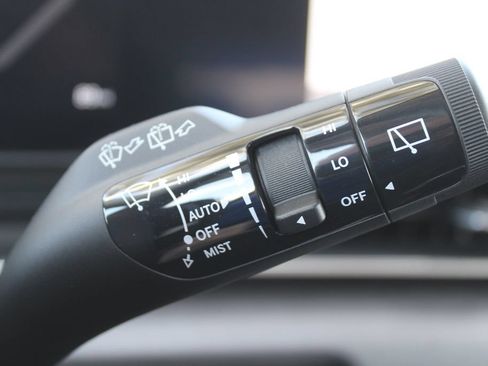 New 2027 Kia Carnival SX w/ Dark Edition Package FWD image 40