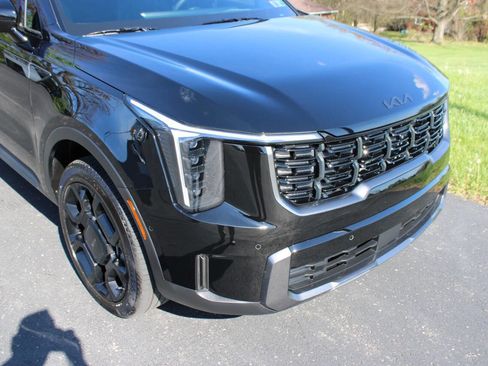 Used 2025 Kia Sorento SX Prestige image 4