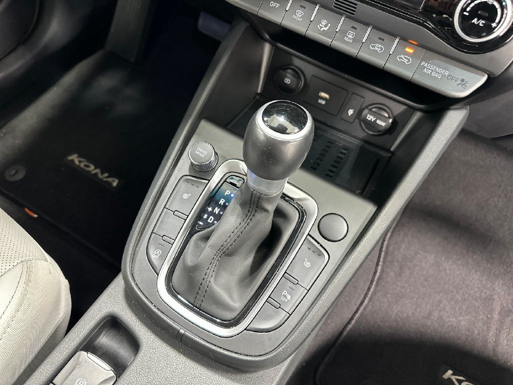 Certified 2023 Hyundai Kona Limited FWD image 22