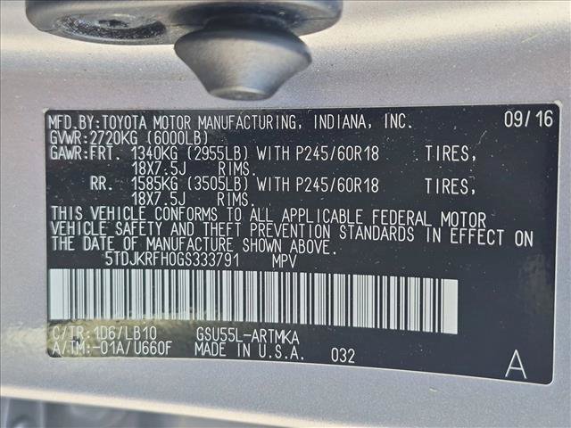 Used 2016 Toyota Highlander XLE AWD/4WD image 25
