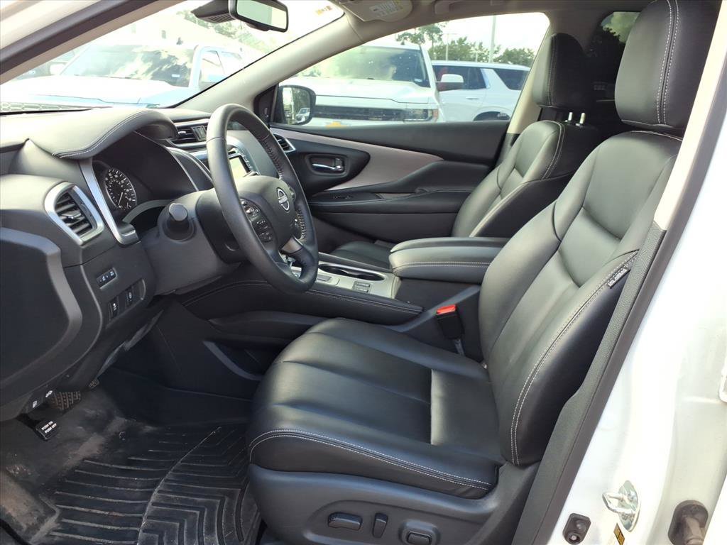 Used 2023 Nissan Murano SV w/ SV Midnight Edition Package FWD image 19
