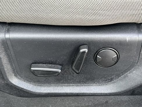 Certified 2019 Ford F150 XLT w/ Equipment Group 302A Luxury image 11