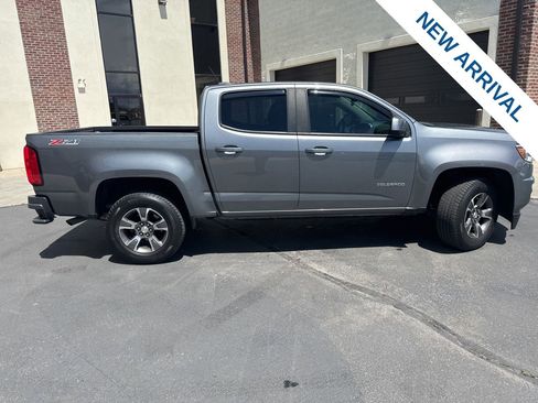 Used 2020 Chevrolet Colorado Z71 AWD/4WD image 8