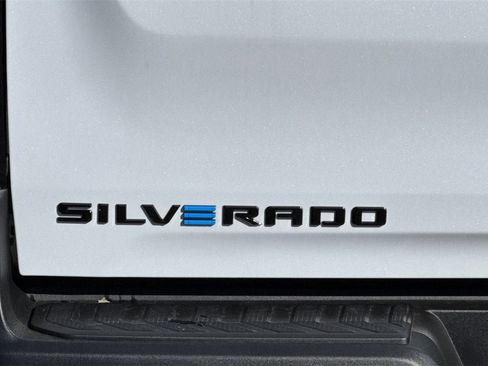 New 2026 Chevrolet Silverado EV Trail Boss image 25